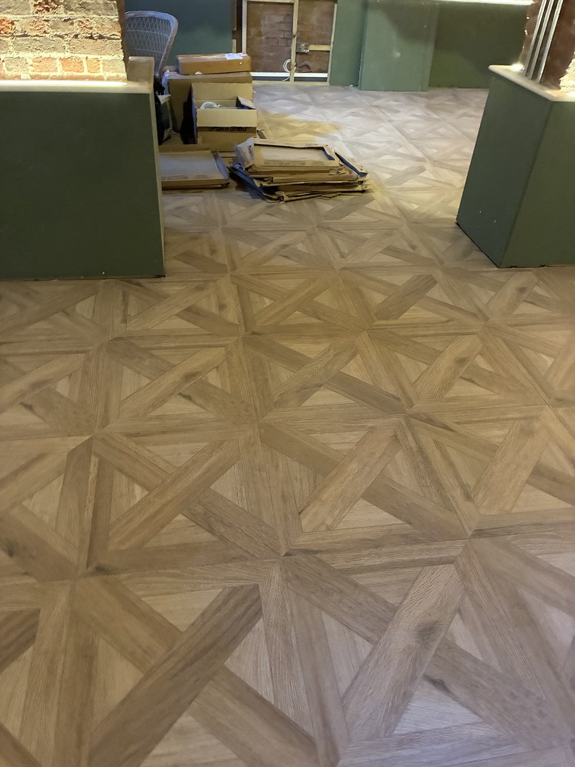 Golds Tiling LTD work photo 3