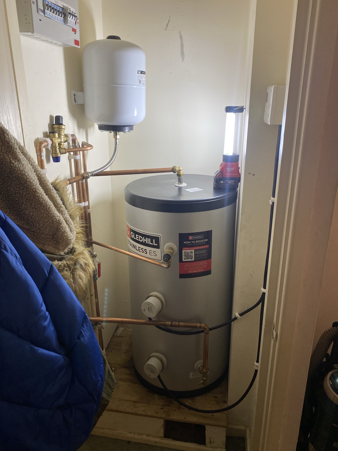 Expert Plumbing & Heating work photo 2
