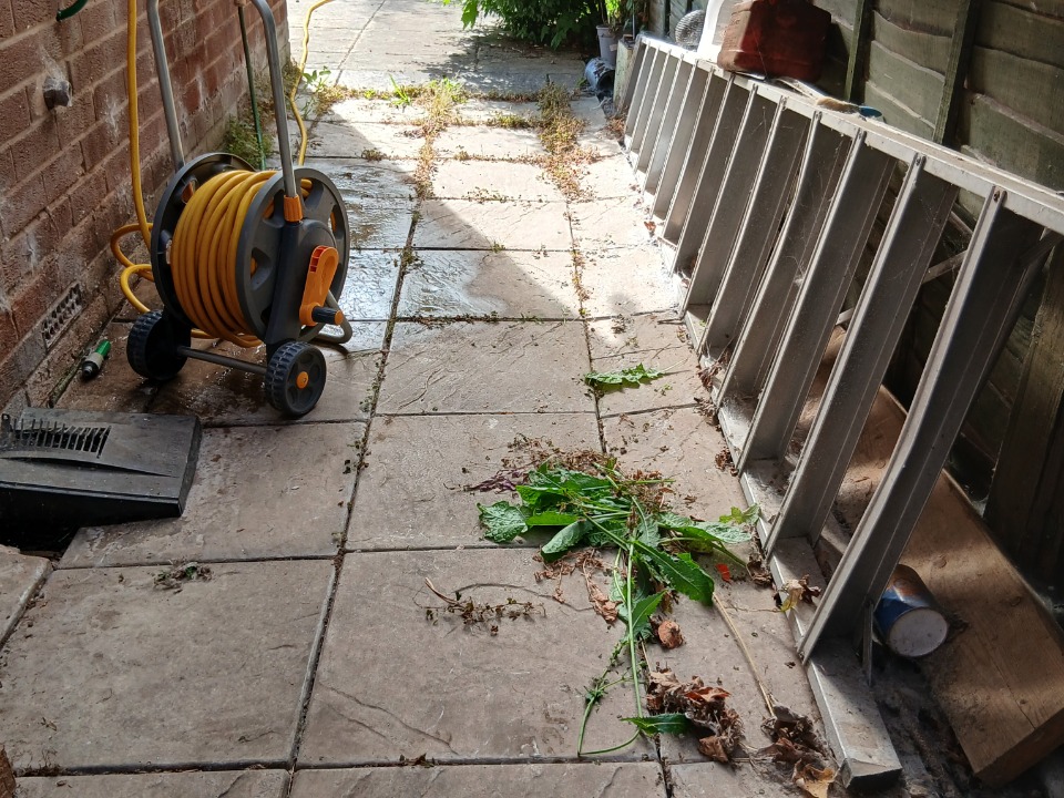R&L Pressure Washing Services work photo 4