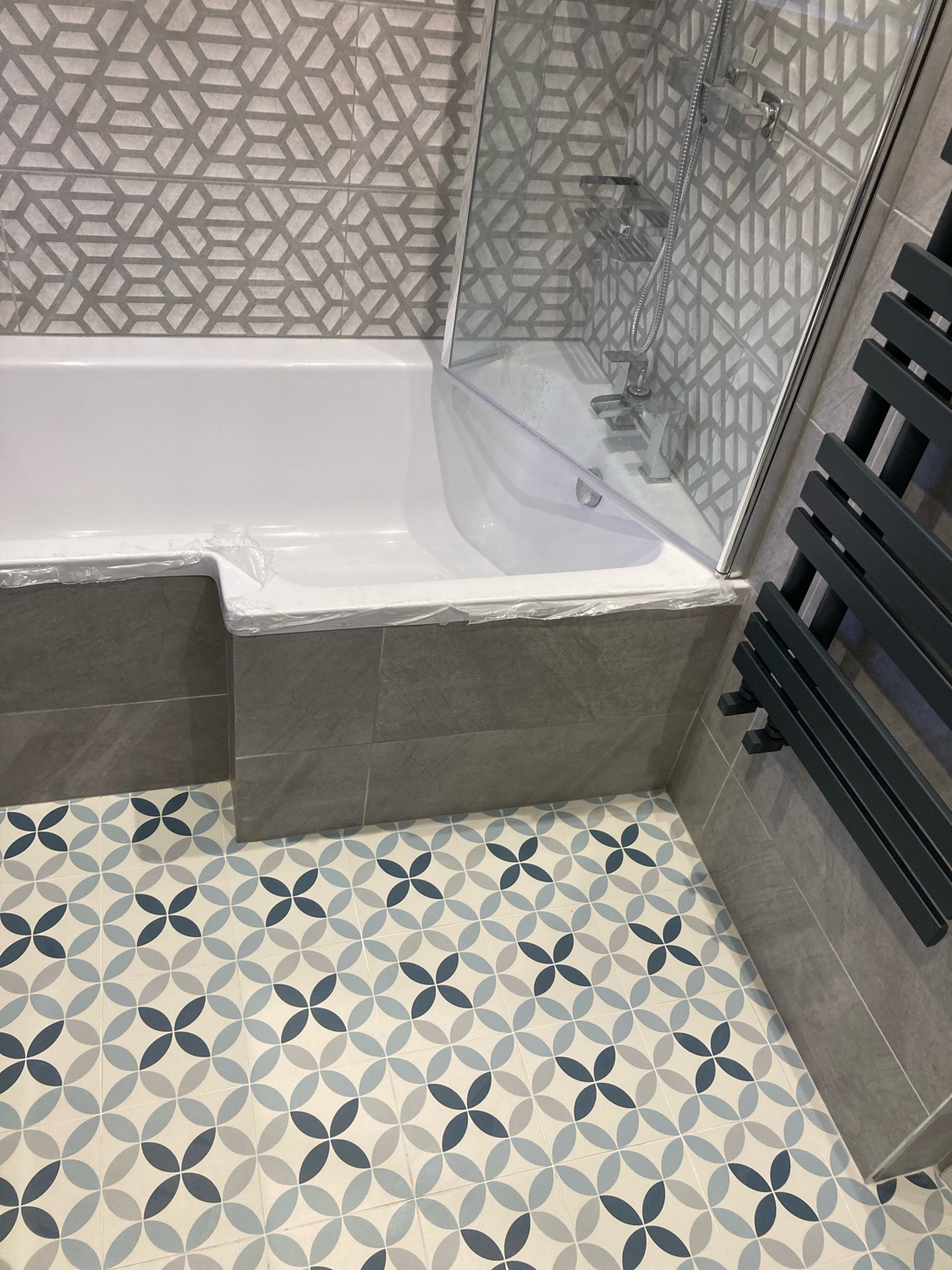 R&A BUILDERS UK LIMITED work photo 3