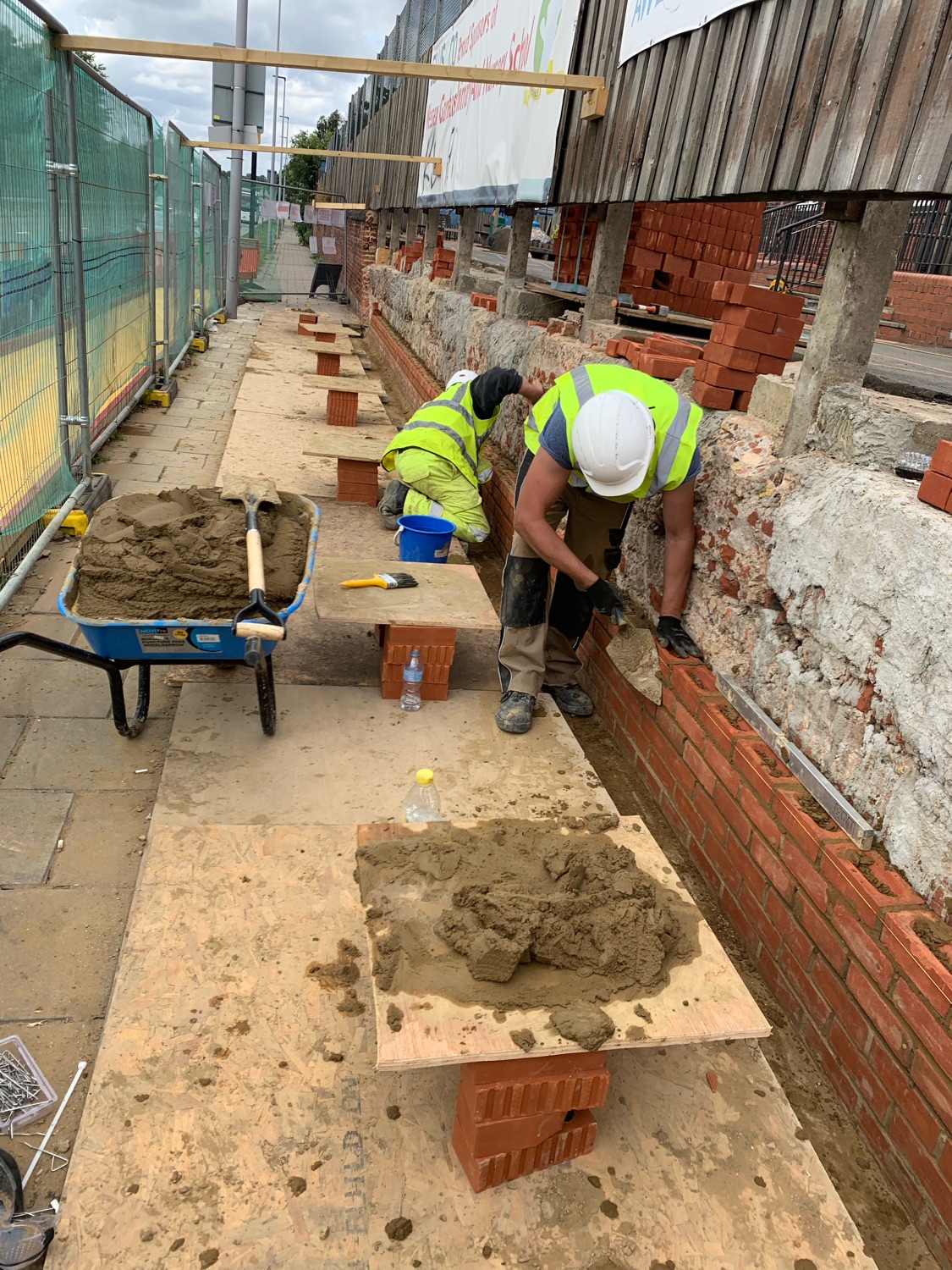 Que Build London LTD work photo 4