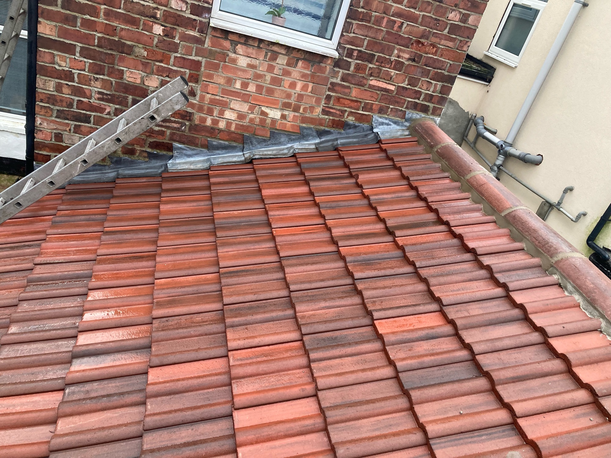 Roman Roofing Yorkshire Humber Ltd work photo 4