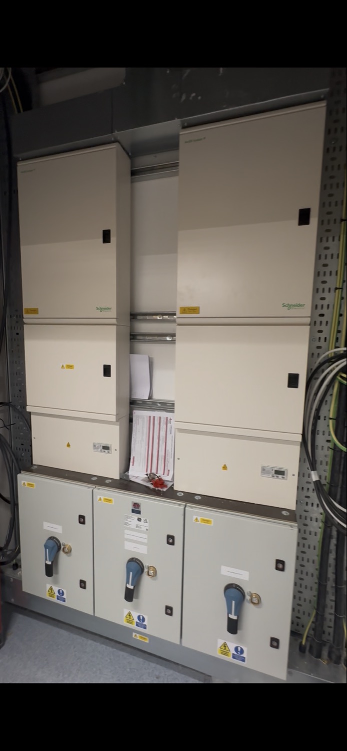 Modern Edge Electrical work photo 1
