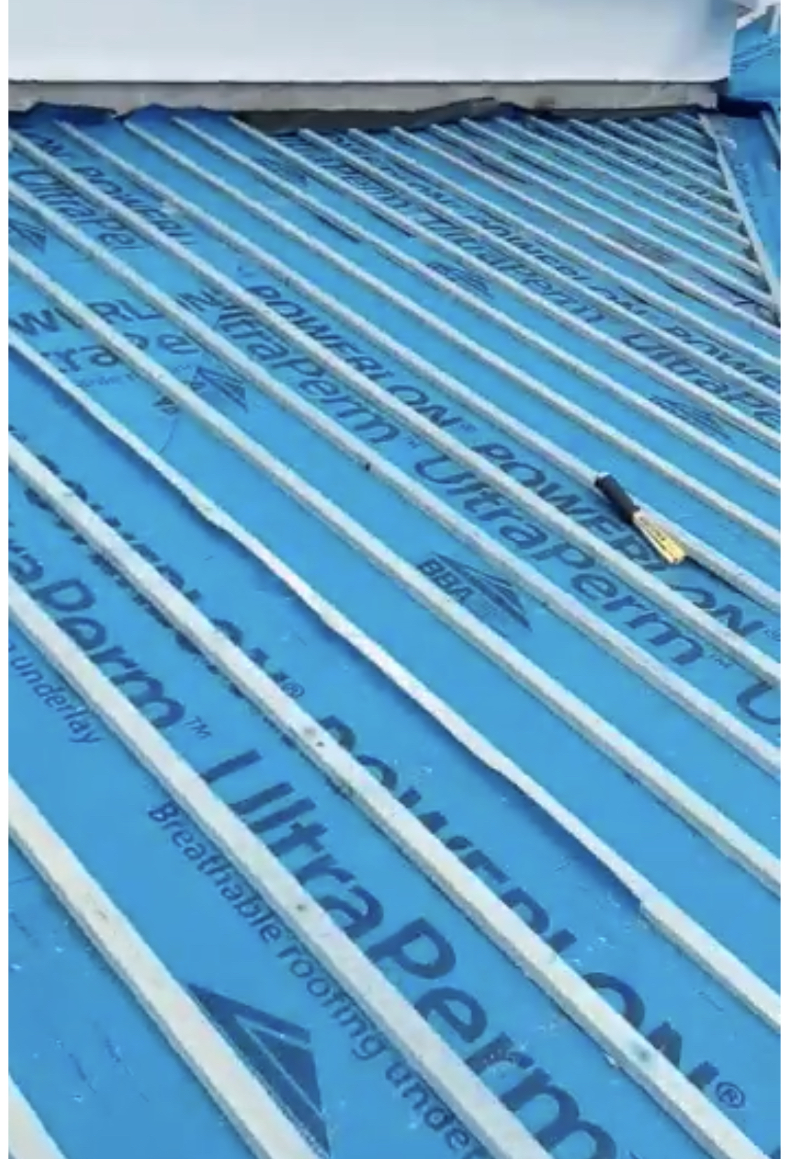 KM BUILDING AND ROOFING LTD work photo 2