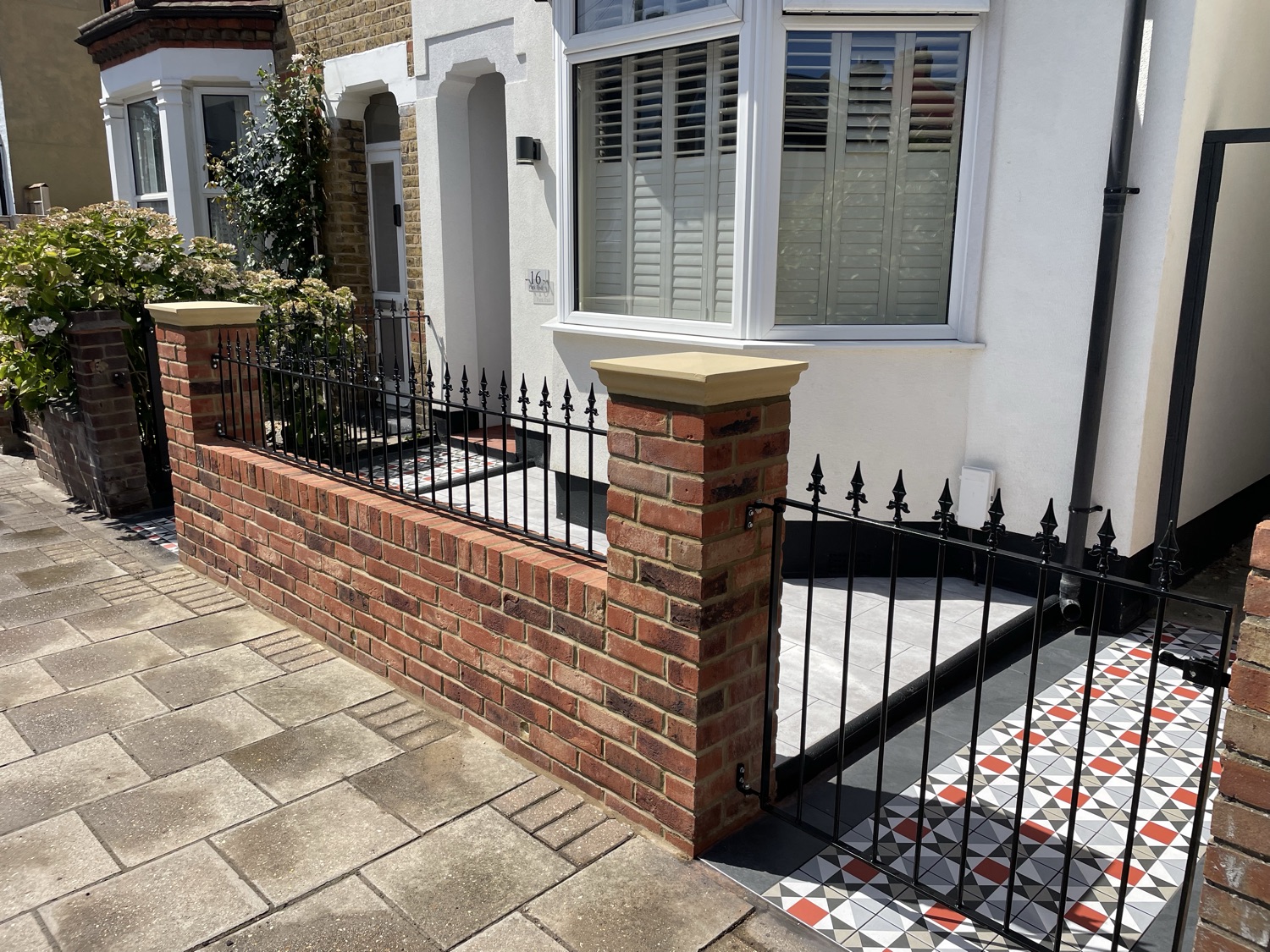 L.A. COAKER BRICKWORK AND CONSTRUCTION LTD work photo 2