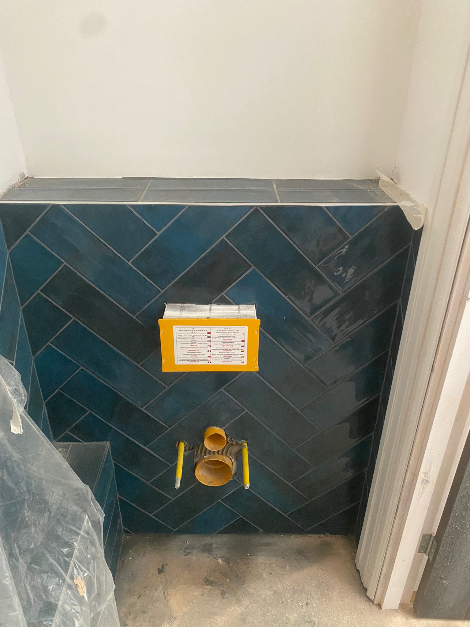 Big Flame X M Tiling work photo 4