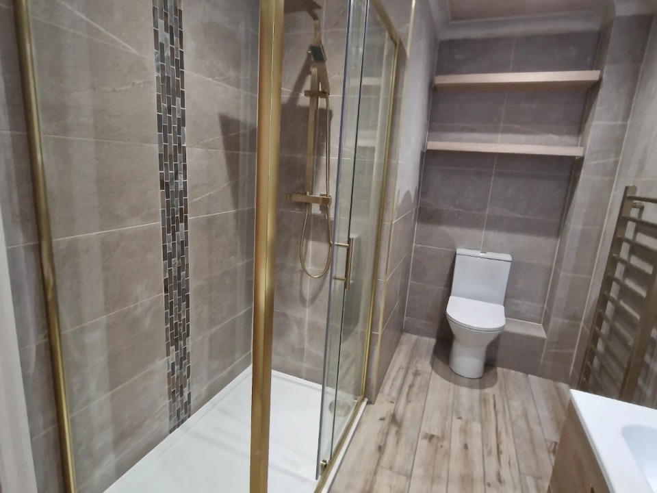 M.R Tiling work photo 1