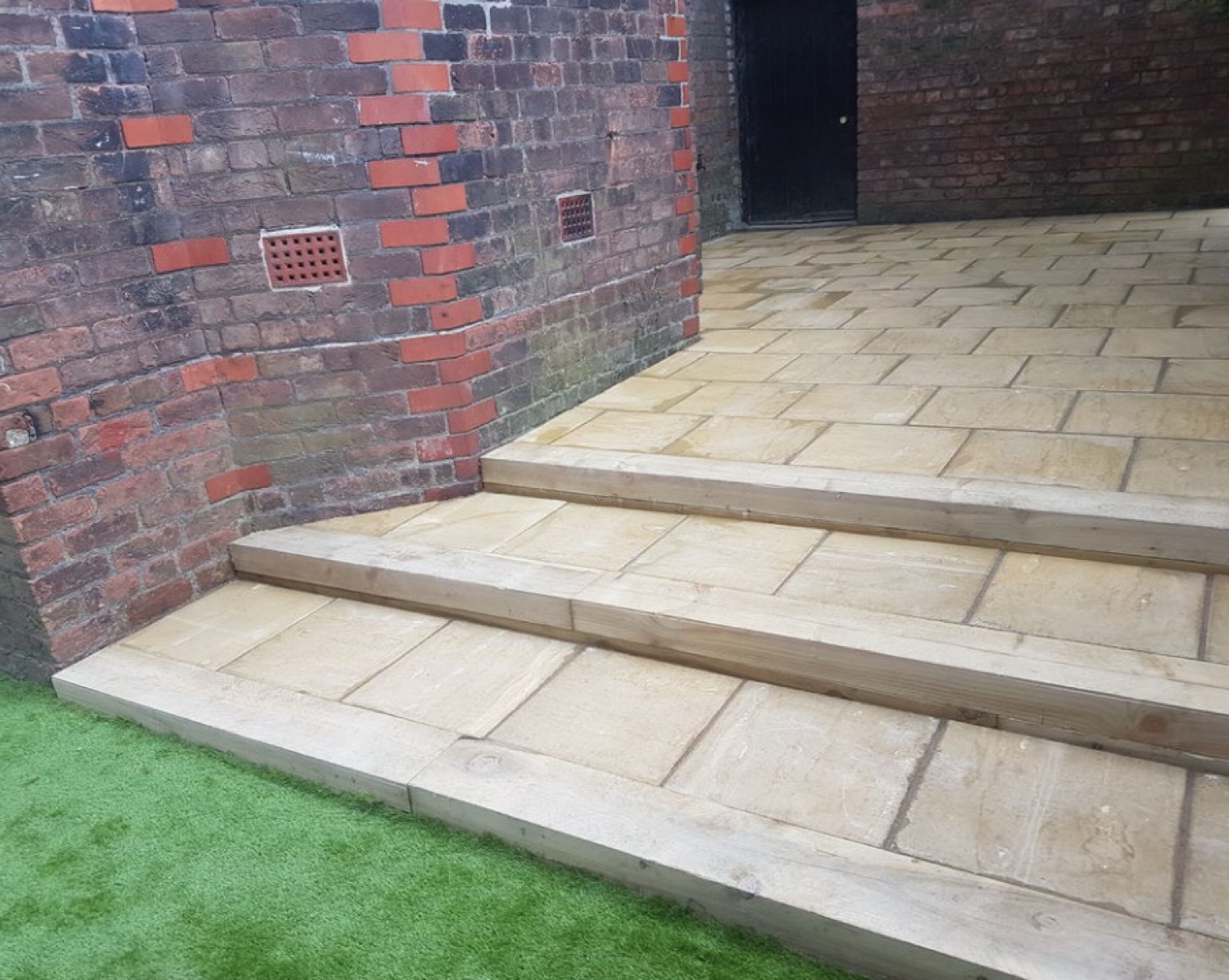 AT Landscapes work photo 1