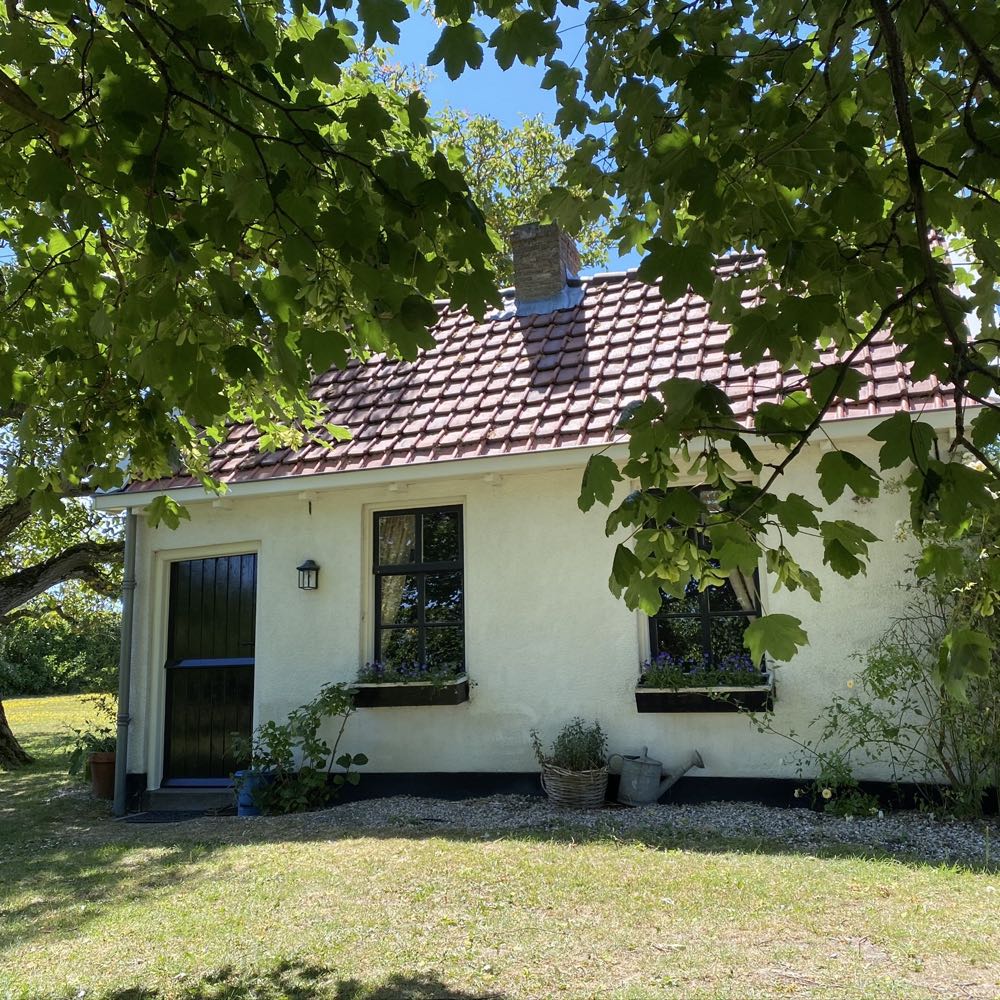 Als gast slaap je in het bakhuisje, logeren in oude stijl in Zeeland