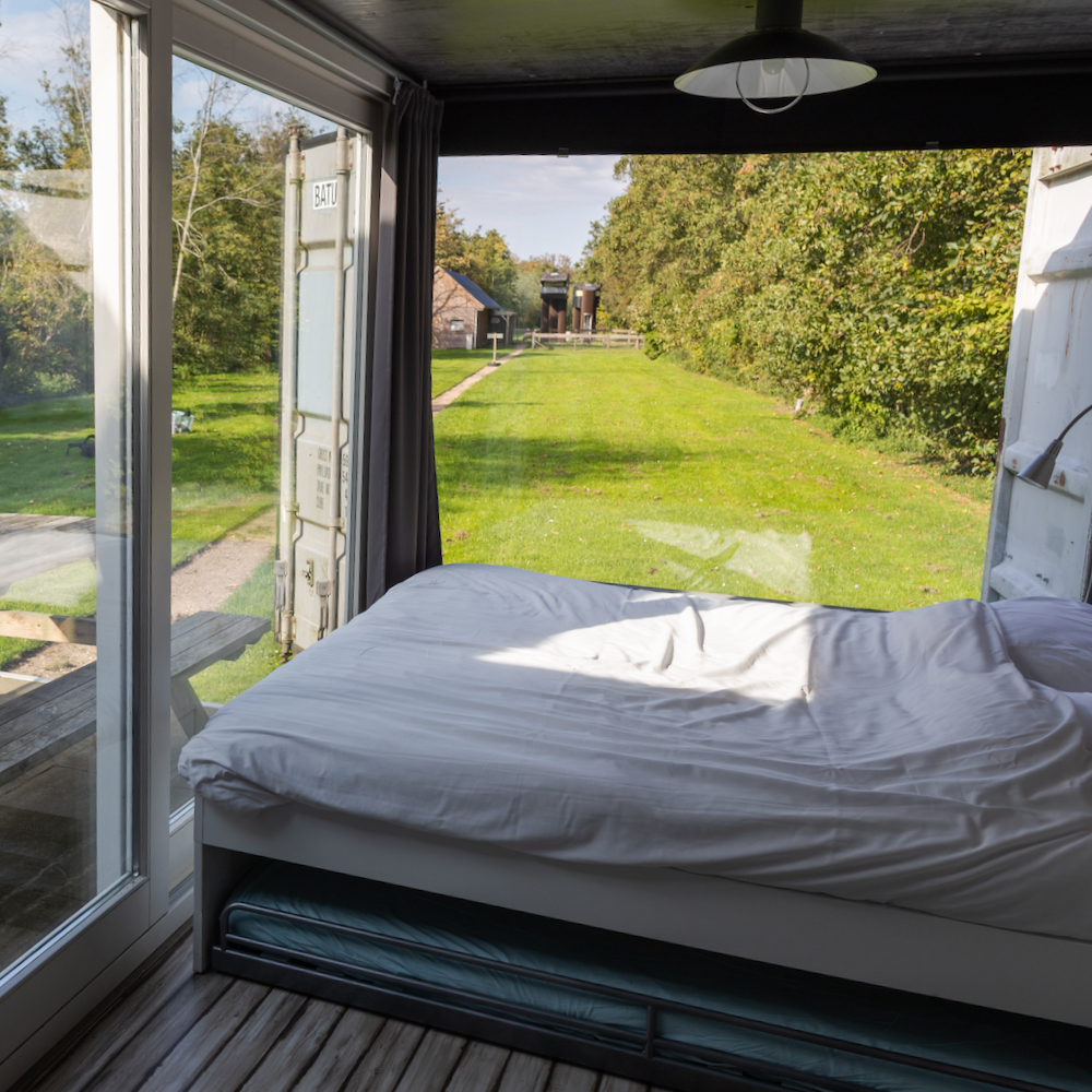 Bijzonder overnachten in het buitenhotel in Vlaardingen