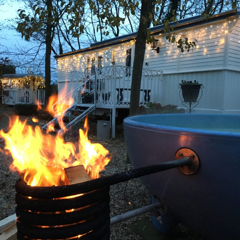 Pipowagen met privé hot tub
