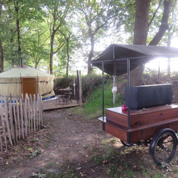 Yurt in het bos voor een weekendje weg in alle rust