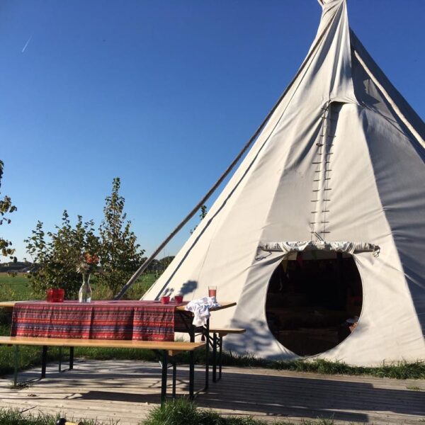 Bijzonder overnachten in een tipi