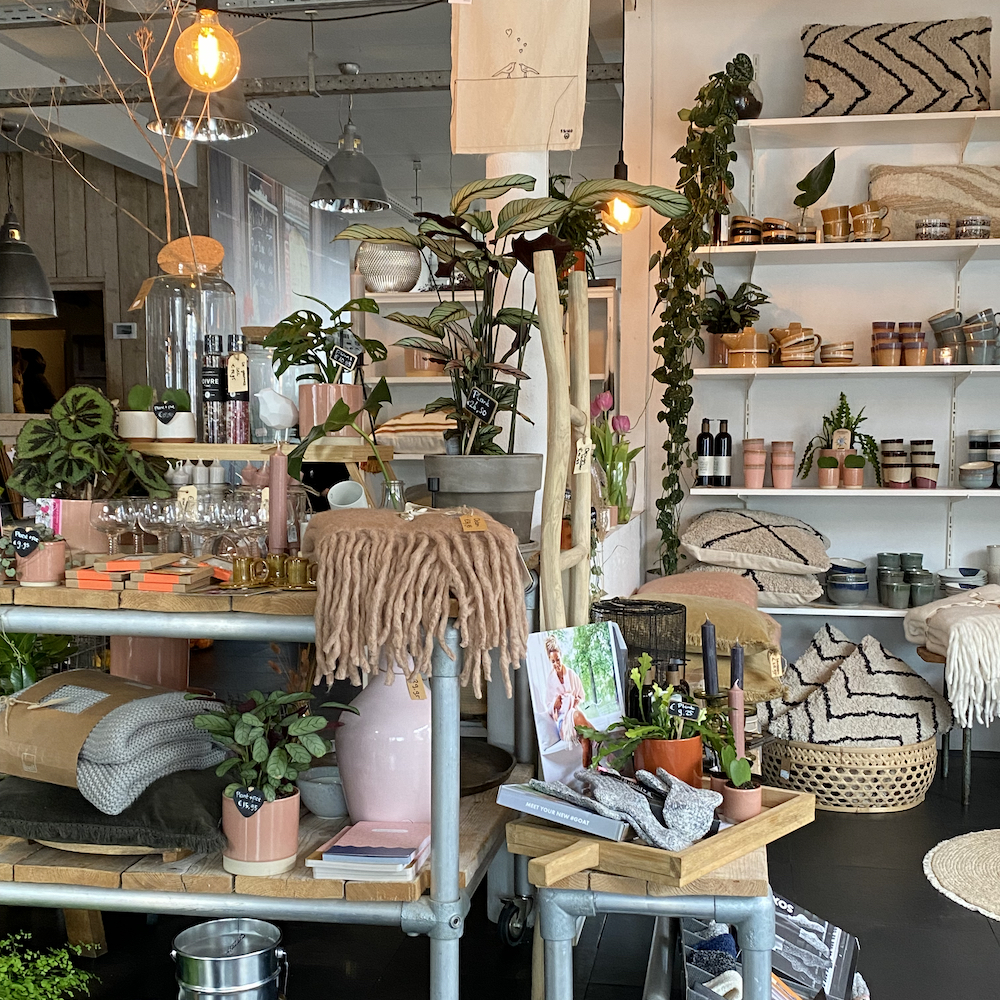 Woonaccessoires in de lunchwinkel