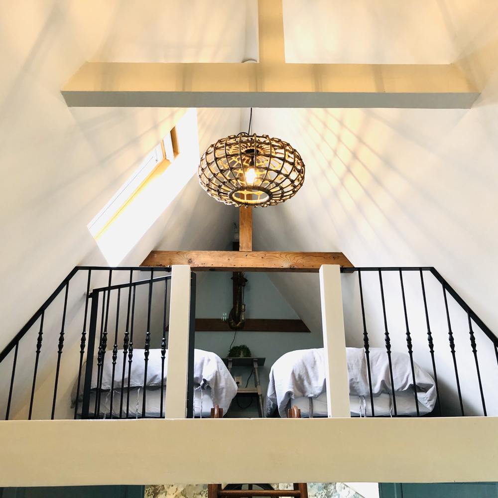 Slapen in een bed and breakfast aan de Amstel