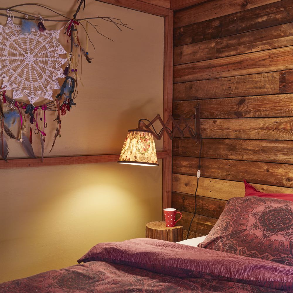 Slaapkamer in een van de cabins in de Ardennen
