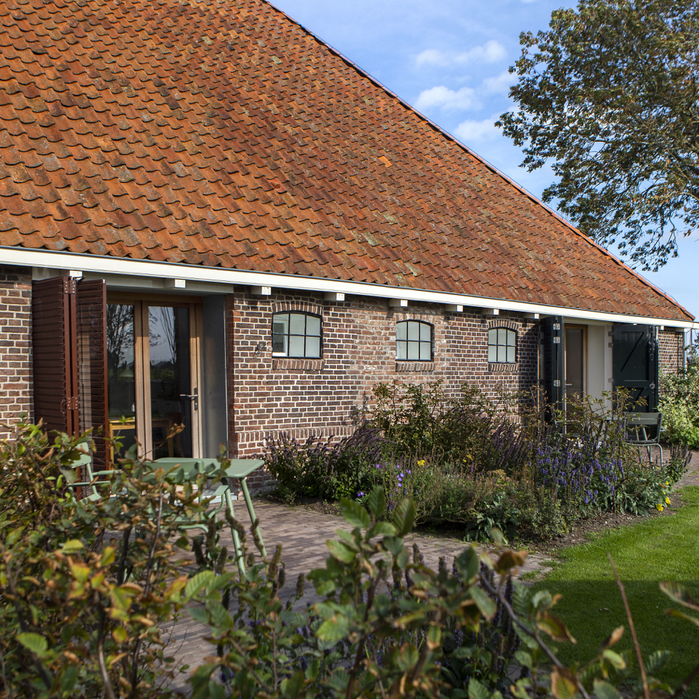 Zijgevel van een Friese stolpboerderij