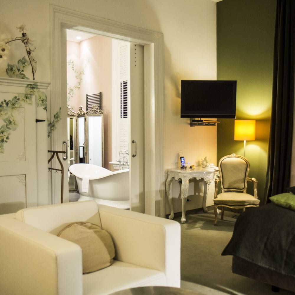 Suite Hotel Pincoffs Romantische Suite badkamer