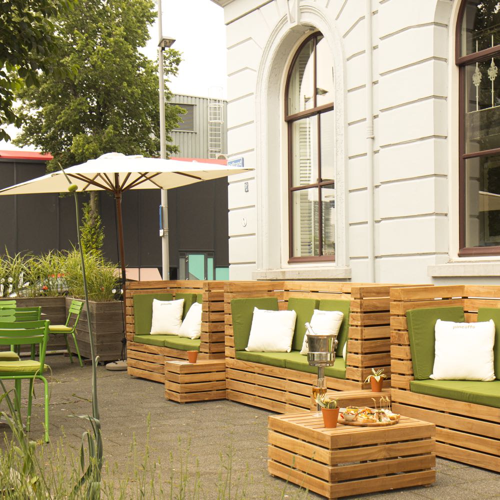 Terras van het hotel in Rotterdam