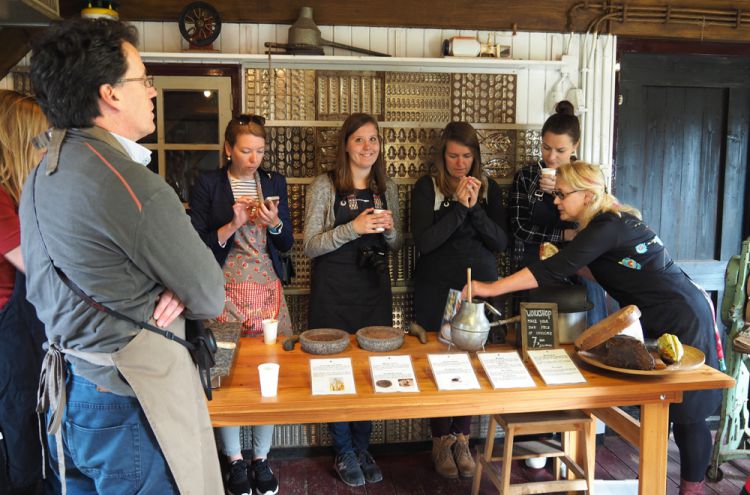 V29ya3Nob3AgQ2FjYW9sYWIgWmFhbnNlIFNjaGFucw==