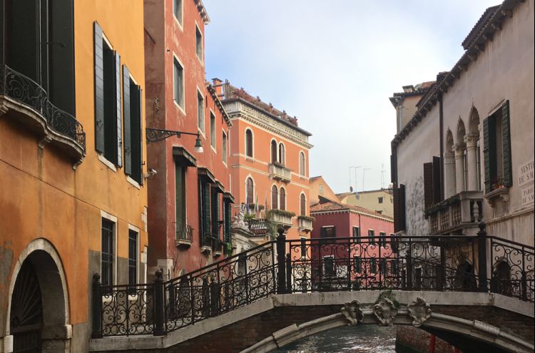 VmVuZXRpZSBncmFjaHQgMw==