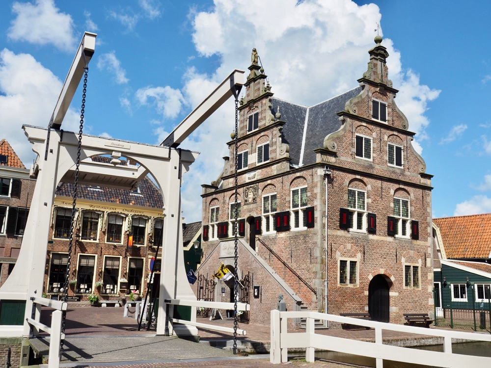 Het Raadhuis van De Rijp