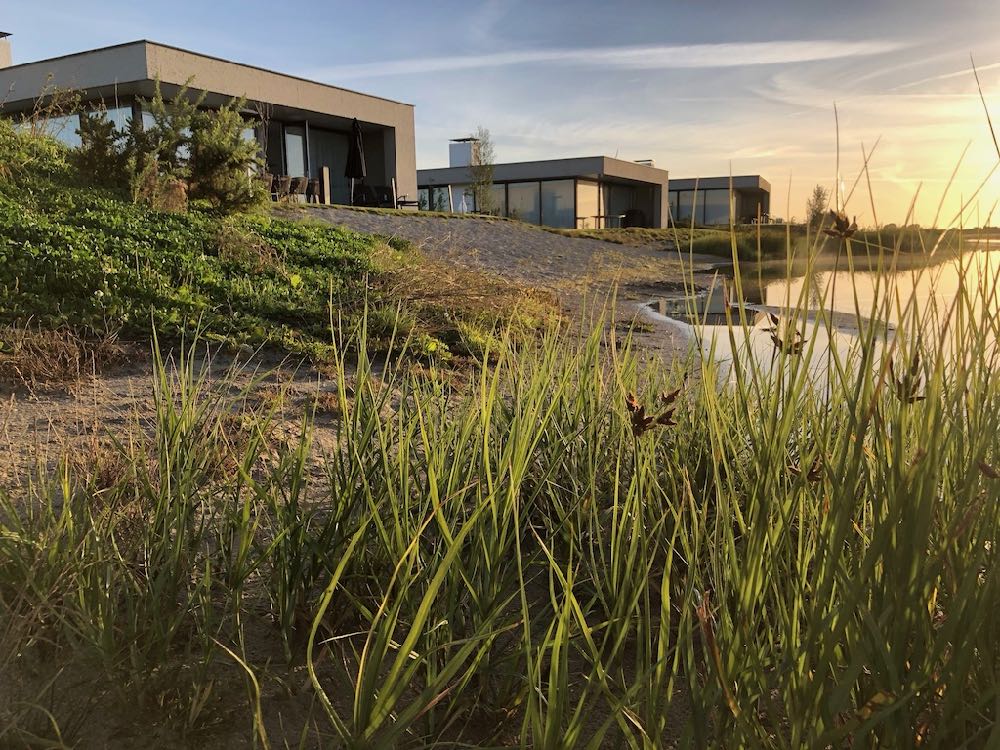 Ochtendgloren bij de villa's