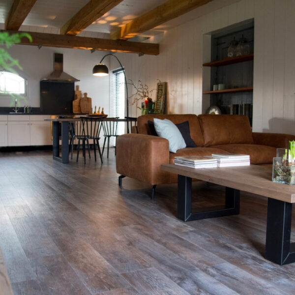 Zithoek, eethoek en keuken in de B&B
