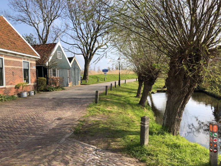 Aanduiding wandelroutes