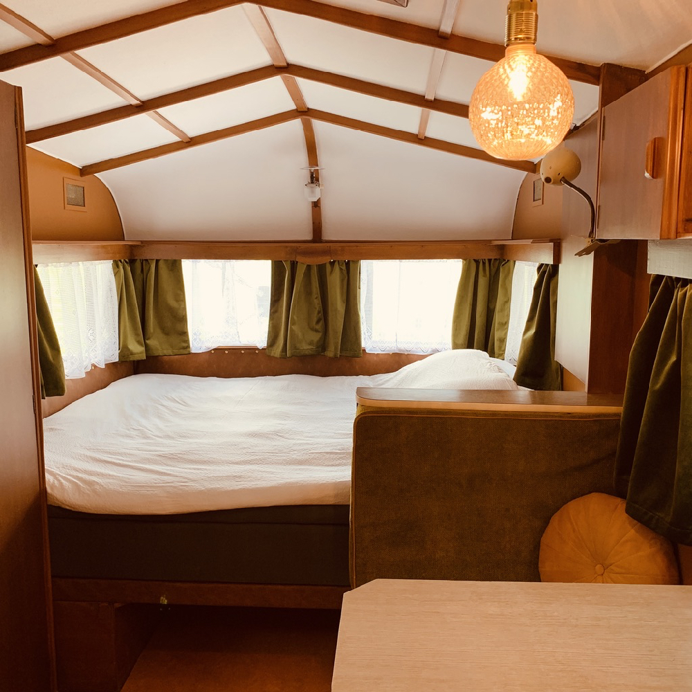 Slapen in een retro caravan