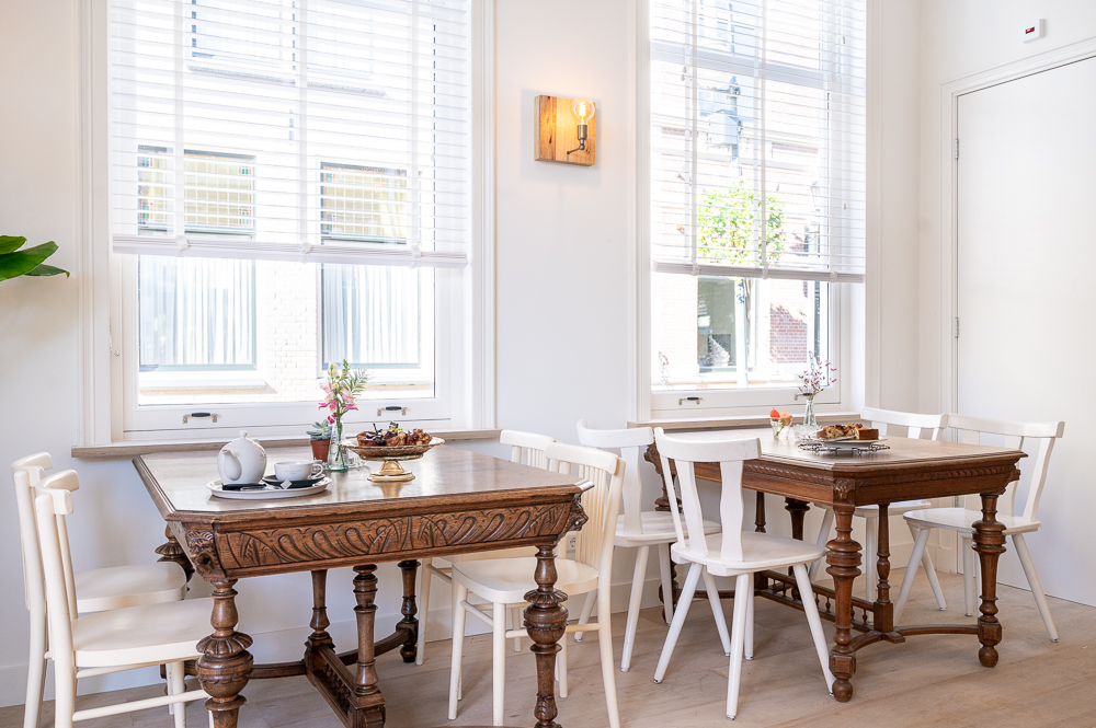 Ontbijtruimte boutique hotel de Stadsherberg