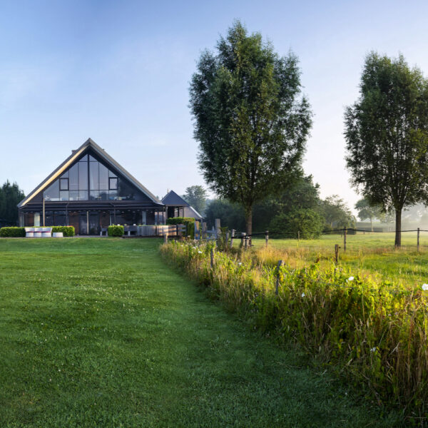 Groepsaccommodatie in het Vechtdal in de weilanden