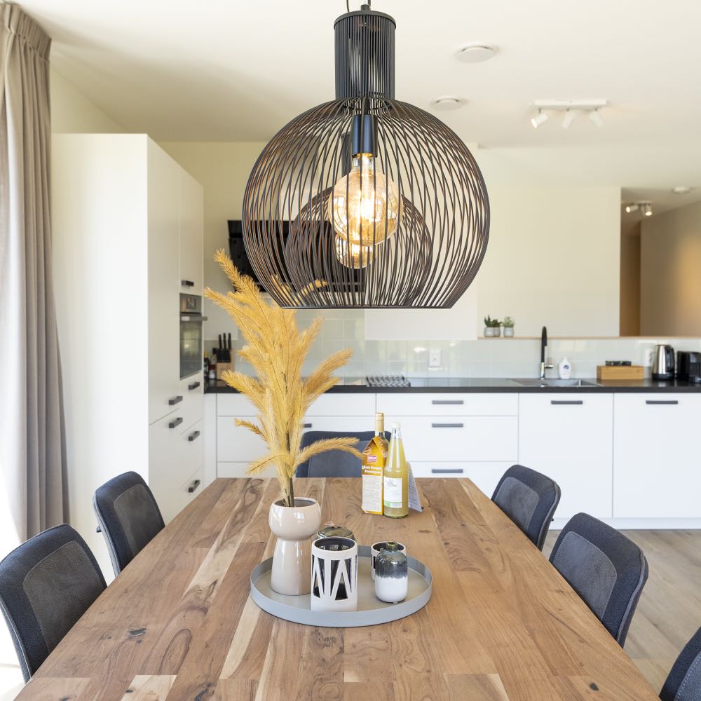 Eethoek met keuken groepsaccommodatie Texel