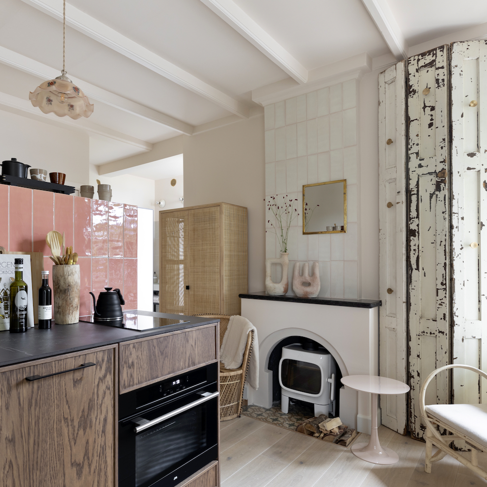 Knus appartement met houtkachel en keukenblokje