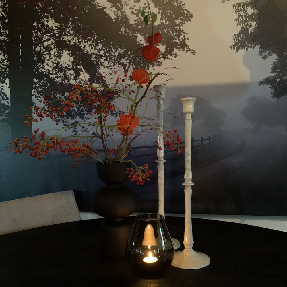 Kerzenständer auf dem Tisch