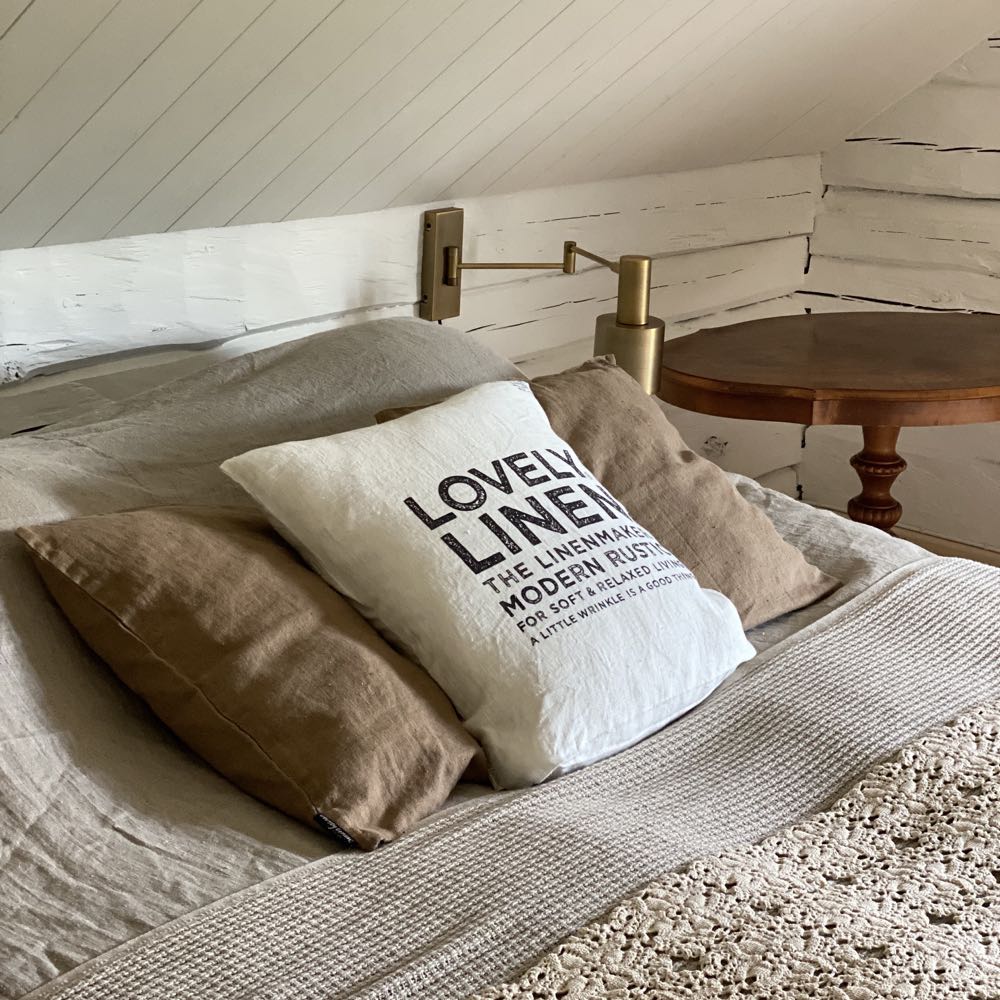 Bettkopf mit Kissen Ferienhaus Schweden Smaland