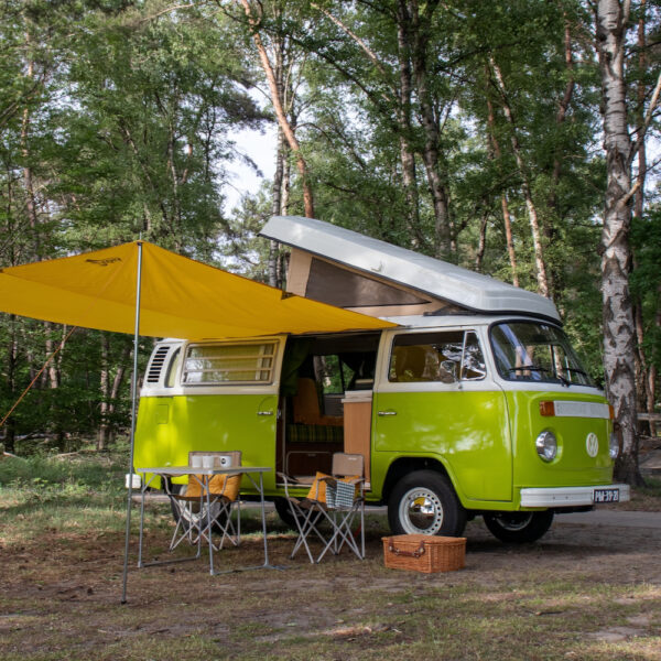 Besondere VW Bus Camper - VW T2 & Oldtimervermietung