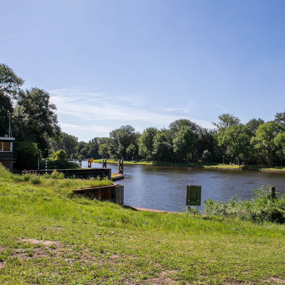 Amsterdam Nord mit Park und Wasser