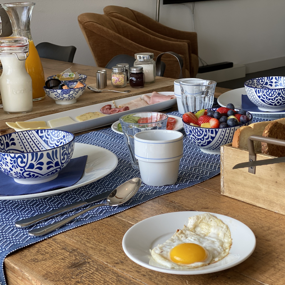 Frühstück für Gäste auf Texel