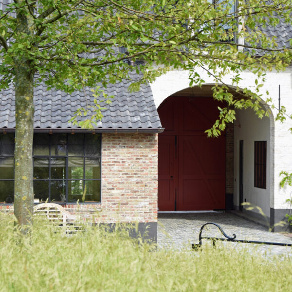 Nahaufnahme des Herrenhauses, in dem sich das B&B befindet.