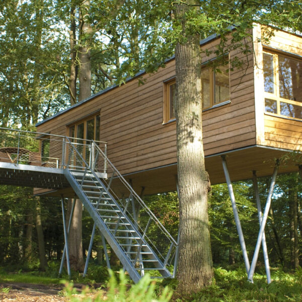 Design-Baumhäuser in Niedersachsen