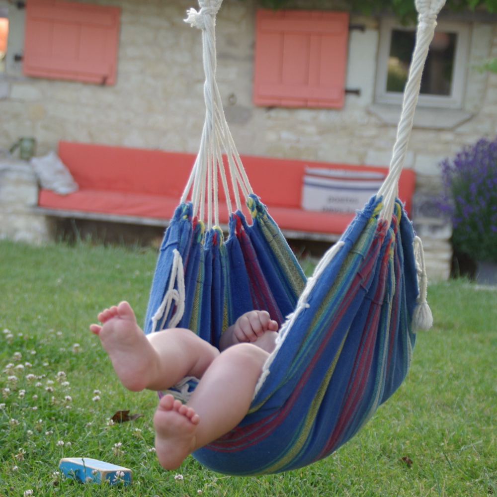 Baby in einer Hängematte