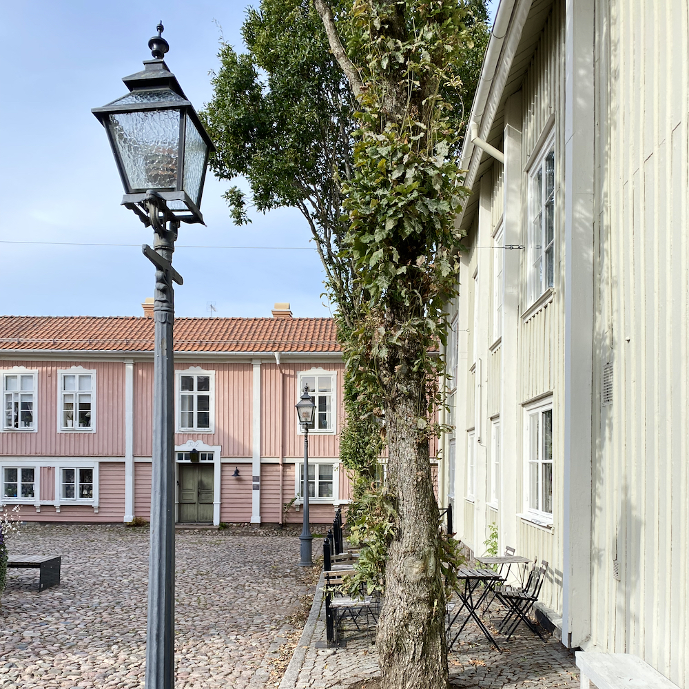 Entdeckung der Holzstadt Eksjo