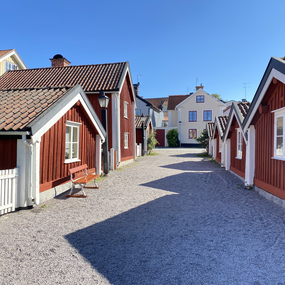 Spaziergang durch das historische Vastervik in Schweden