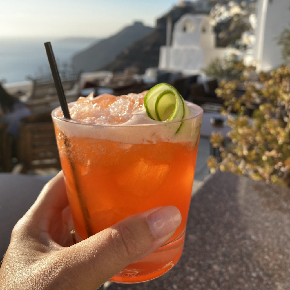 Cocktails auf Santorin