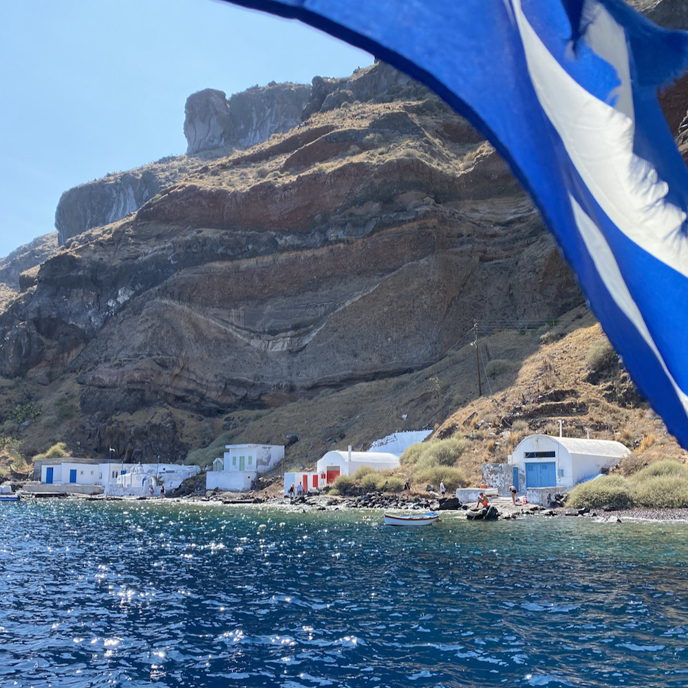 Badebucht auf Santorin