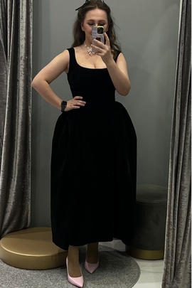 
                             
                                Рози платье.
                                Обложка отзыва пользователя Полина Земскова
                             
                        