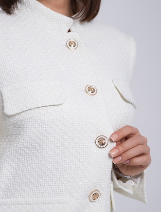 Классика в твиде.