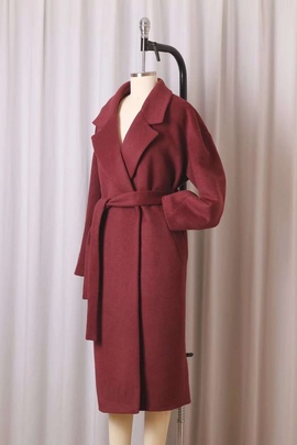 
                             
                                Martina coat.
                                cover of user feedbackYue Dressmaking
                             
                        