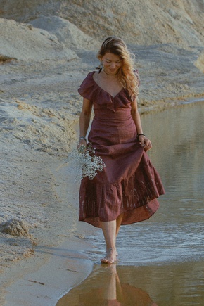 платье сшилось легко. модель села без правок рост 1 размер 38